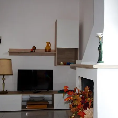 Castel Di Sangro: Confort Luminoso! *